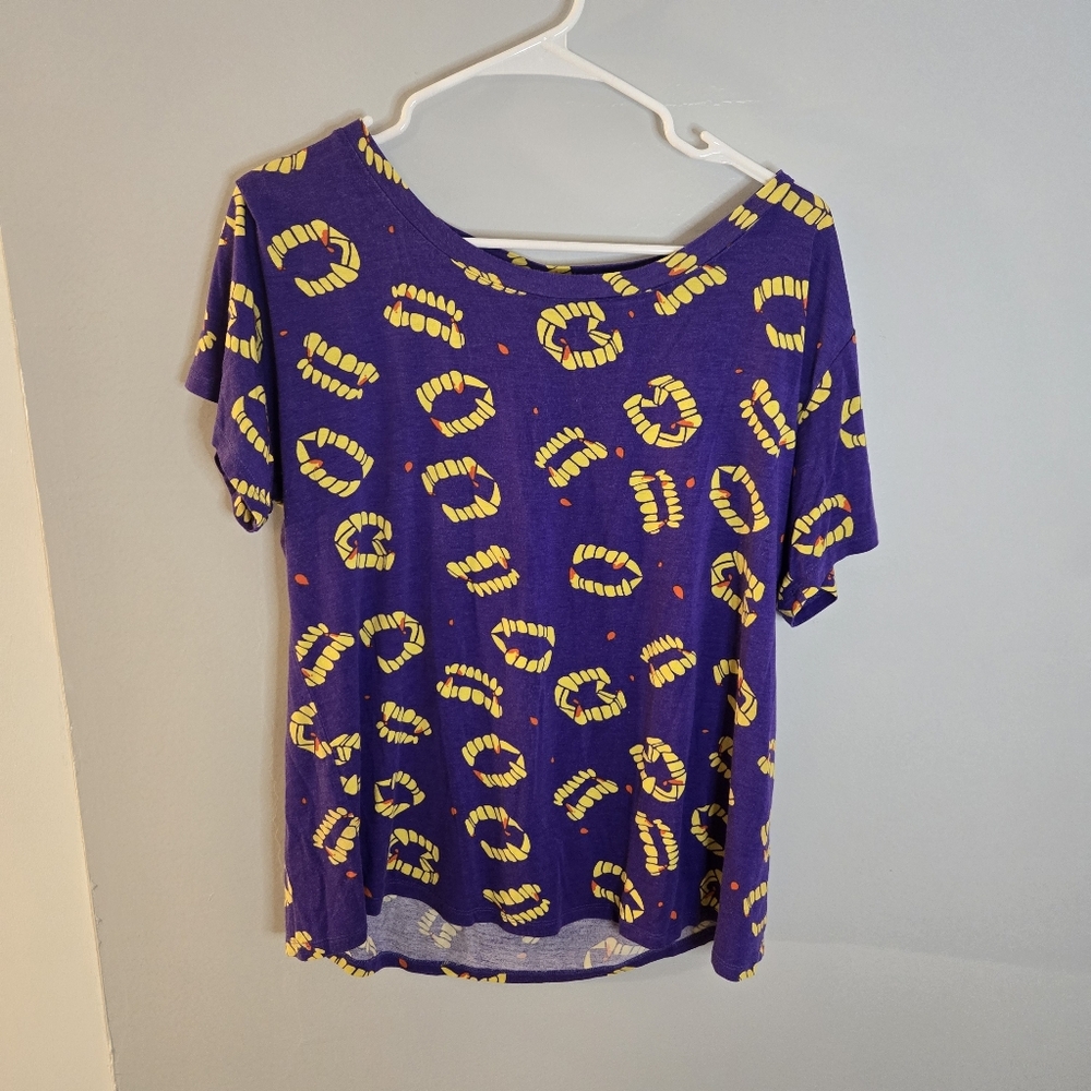 Modcloth Vampire Fang Purple Yellow Large Teeshirt
